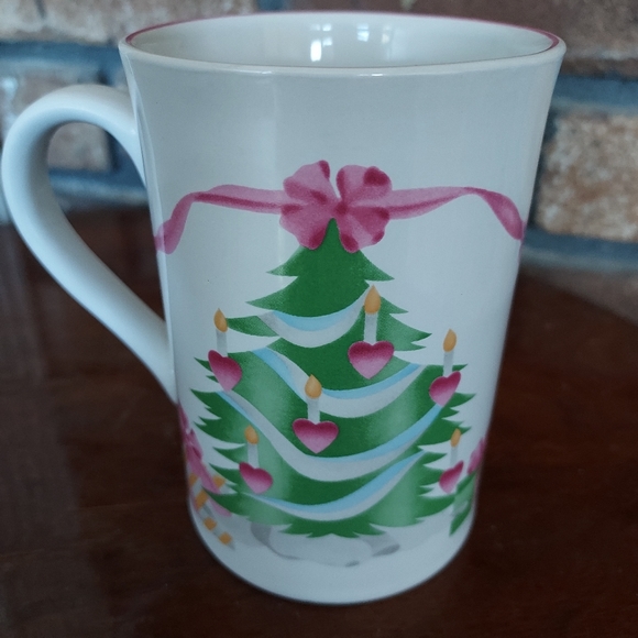Sango Home For Christmas Pattern 4829 Mug Pink Ribbon Green Tree - Picture 3 of 6